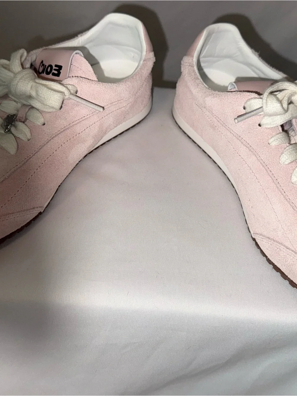 ALO + Jisoo Yoga Women's Bloom Pink Sunset Sneakers LE Size 7.5 Women’s